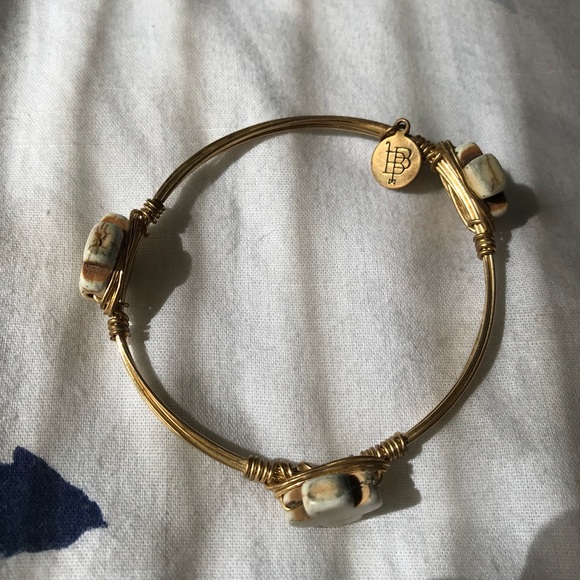 Bourbon and Boweties Bracelet - Picture 6 of 6